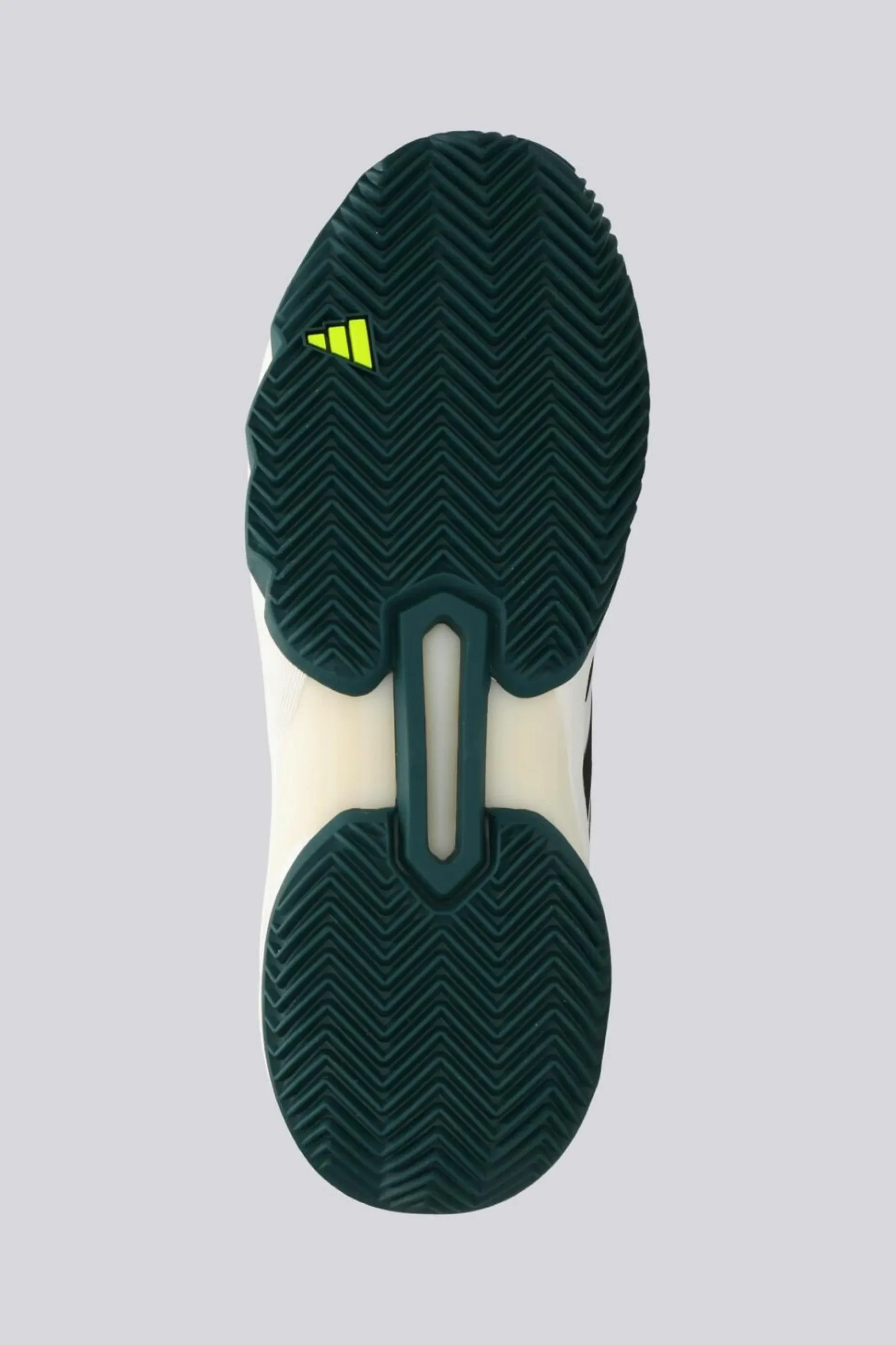 adidas Courtjam Control 3