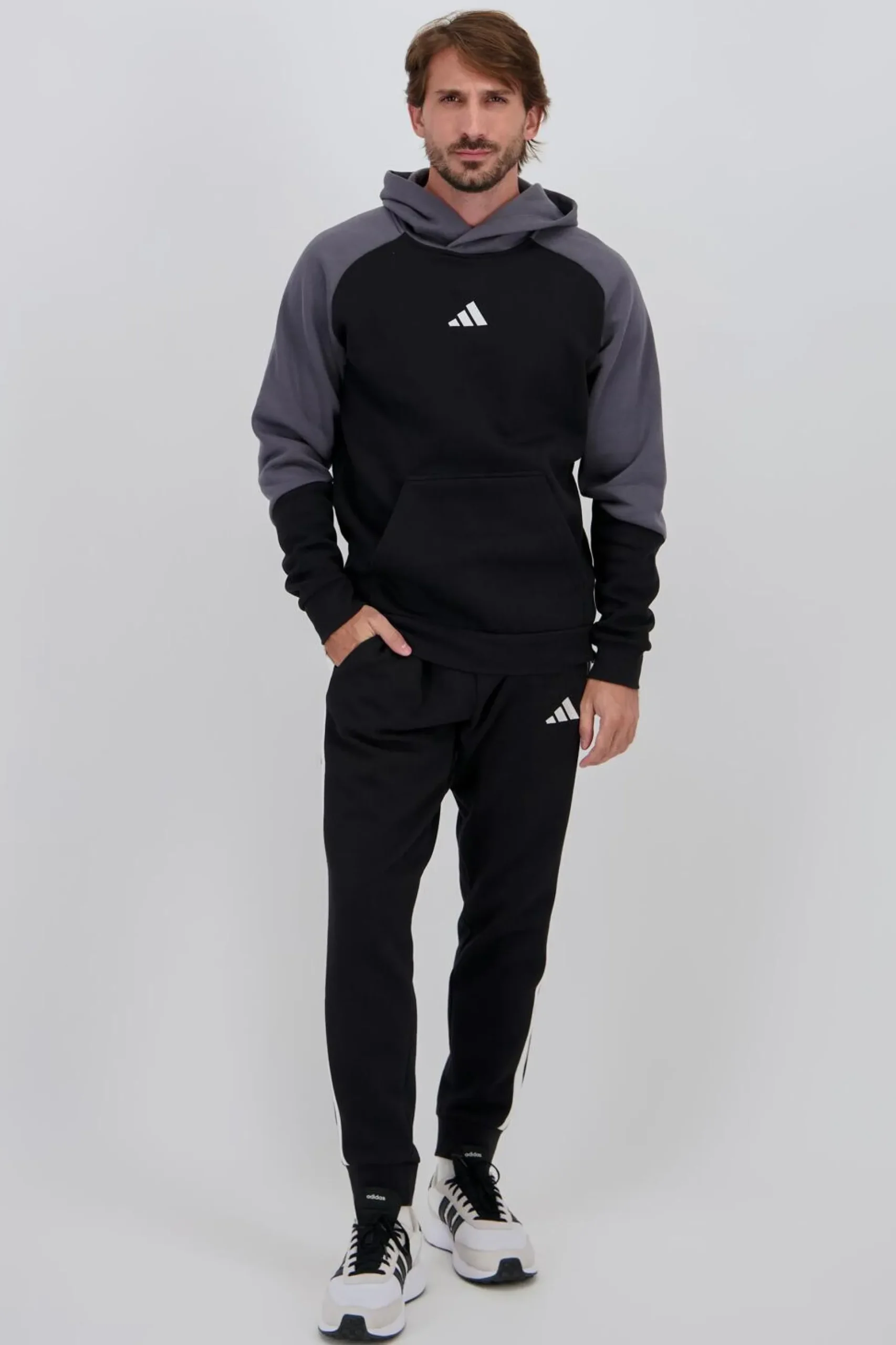 adidas Ess Block