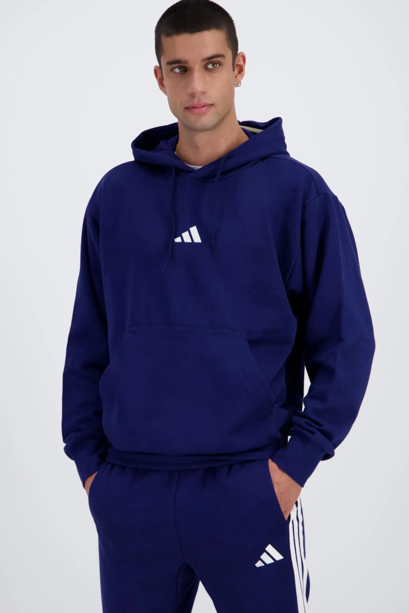 adidas Essentials 2