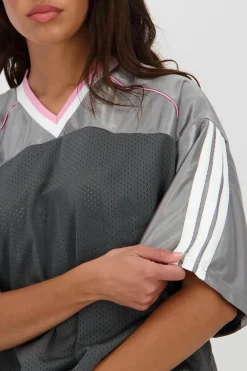 adidas Stadium Mesh