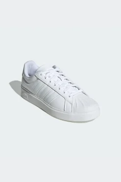 adidas Streettalk