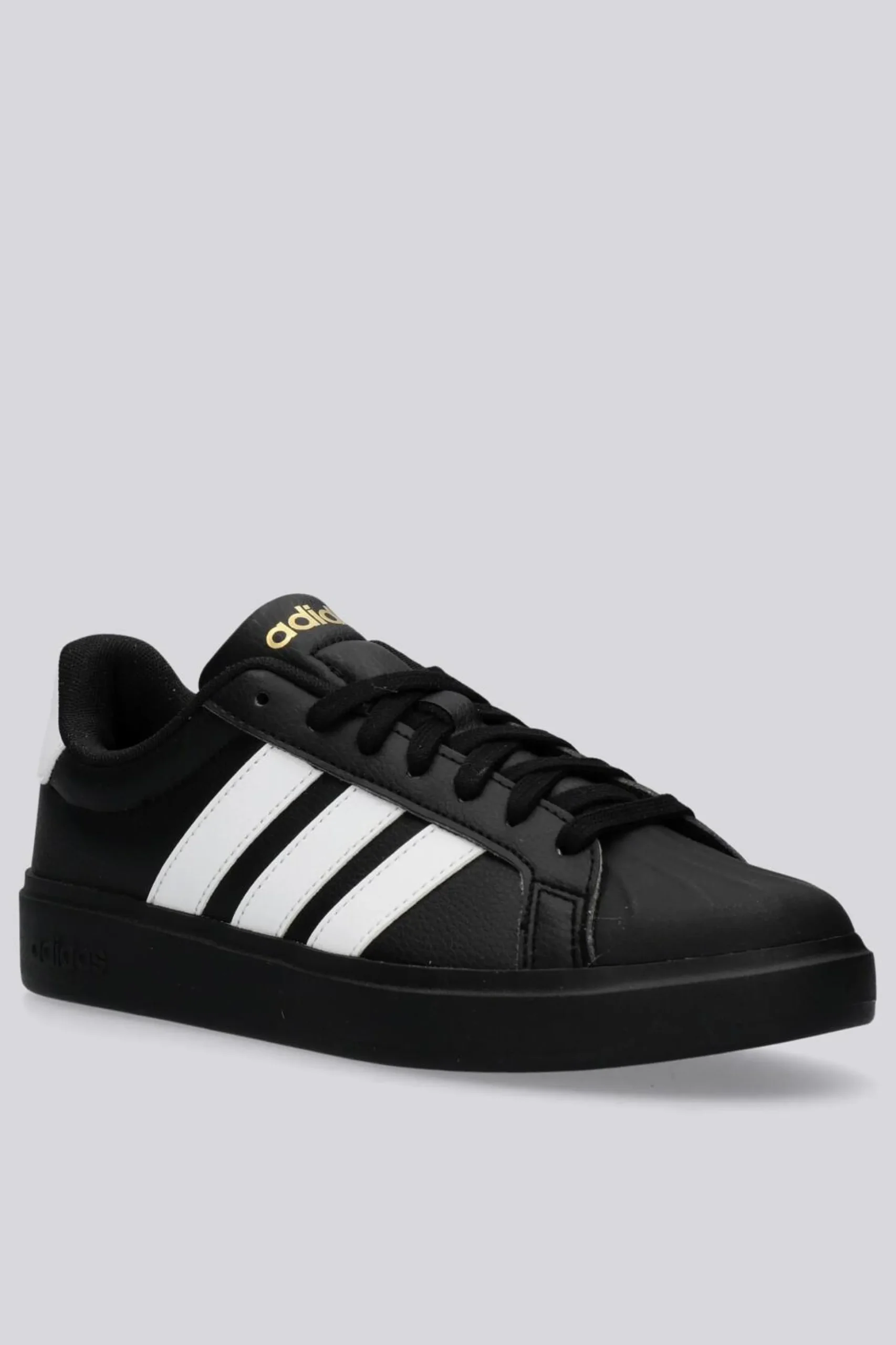 adidas Streettalk