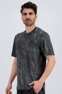 adidas Tech Essentials