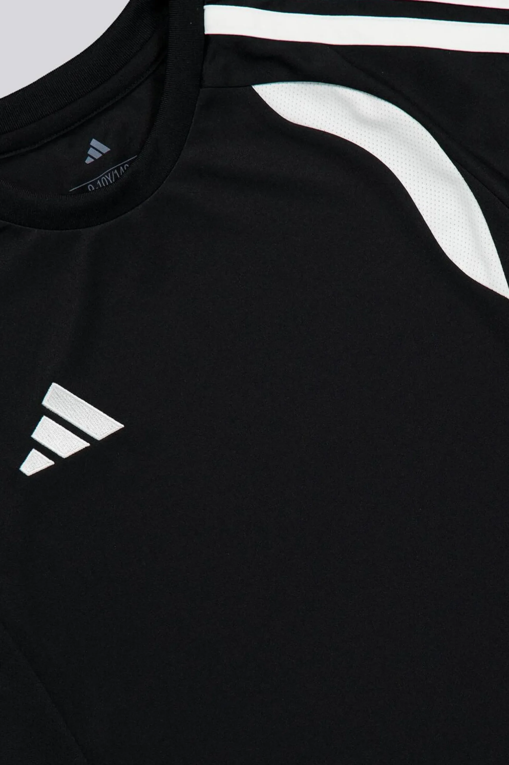 adidas Tiro 26