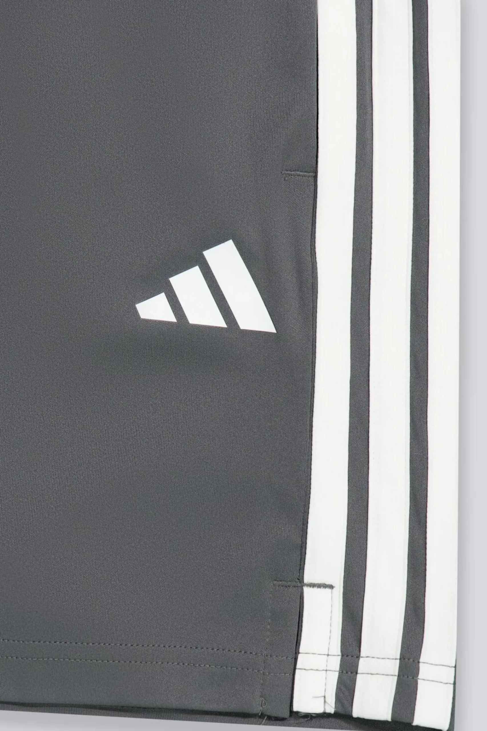 adidas Tr Essentials