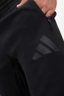 adidas Zne