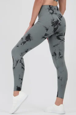 Athlecia Theresa