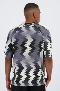 Camiseta adidas