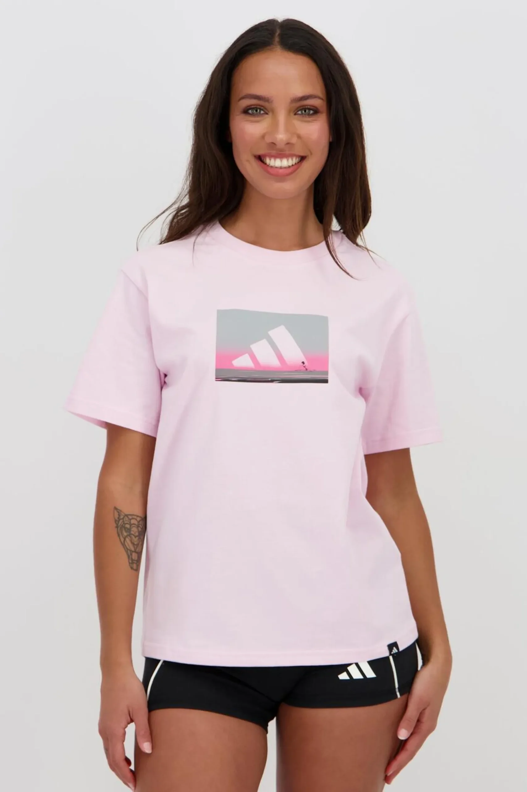 Camiseta adidas