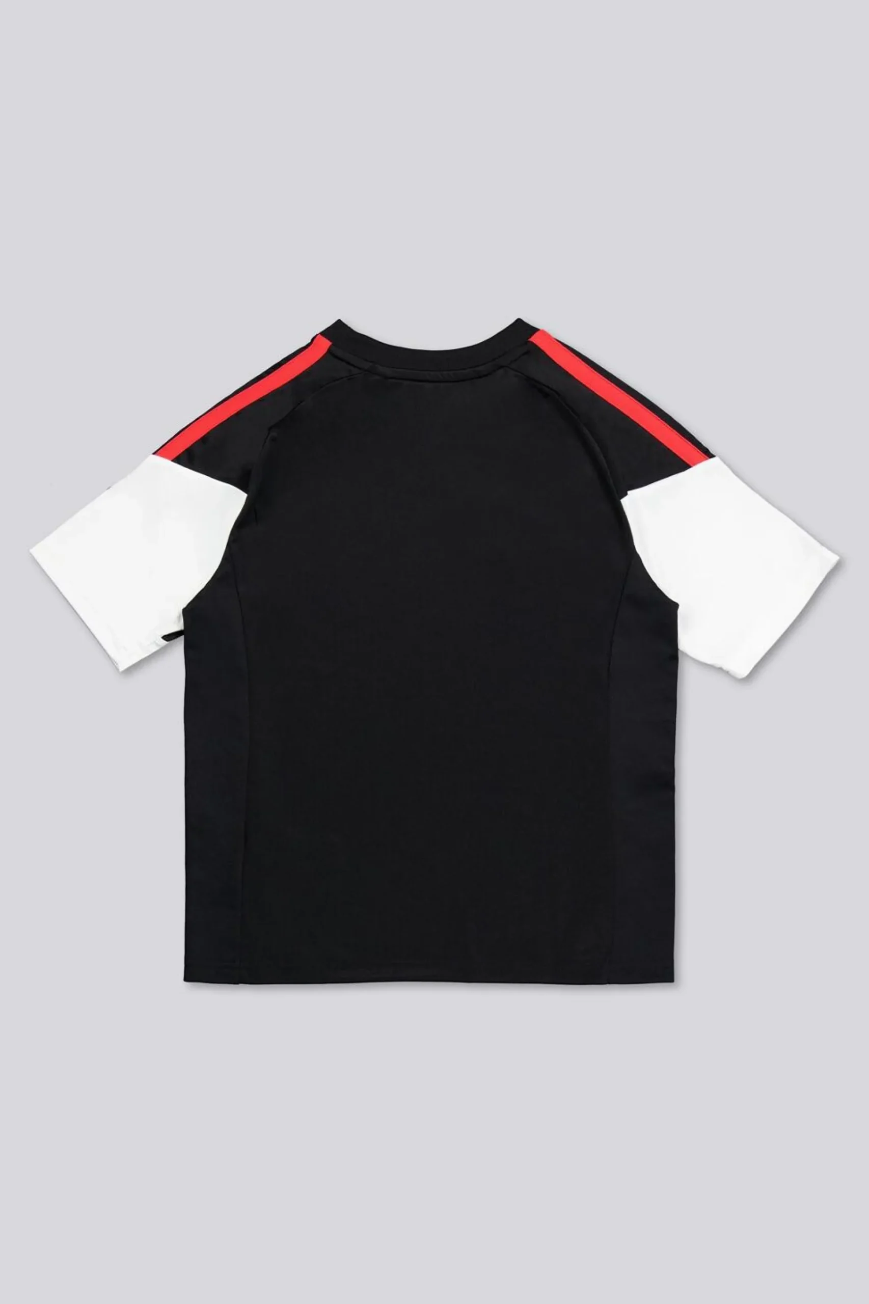 Camiseta adidas Tiro 26