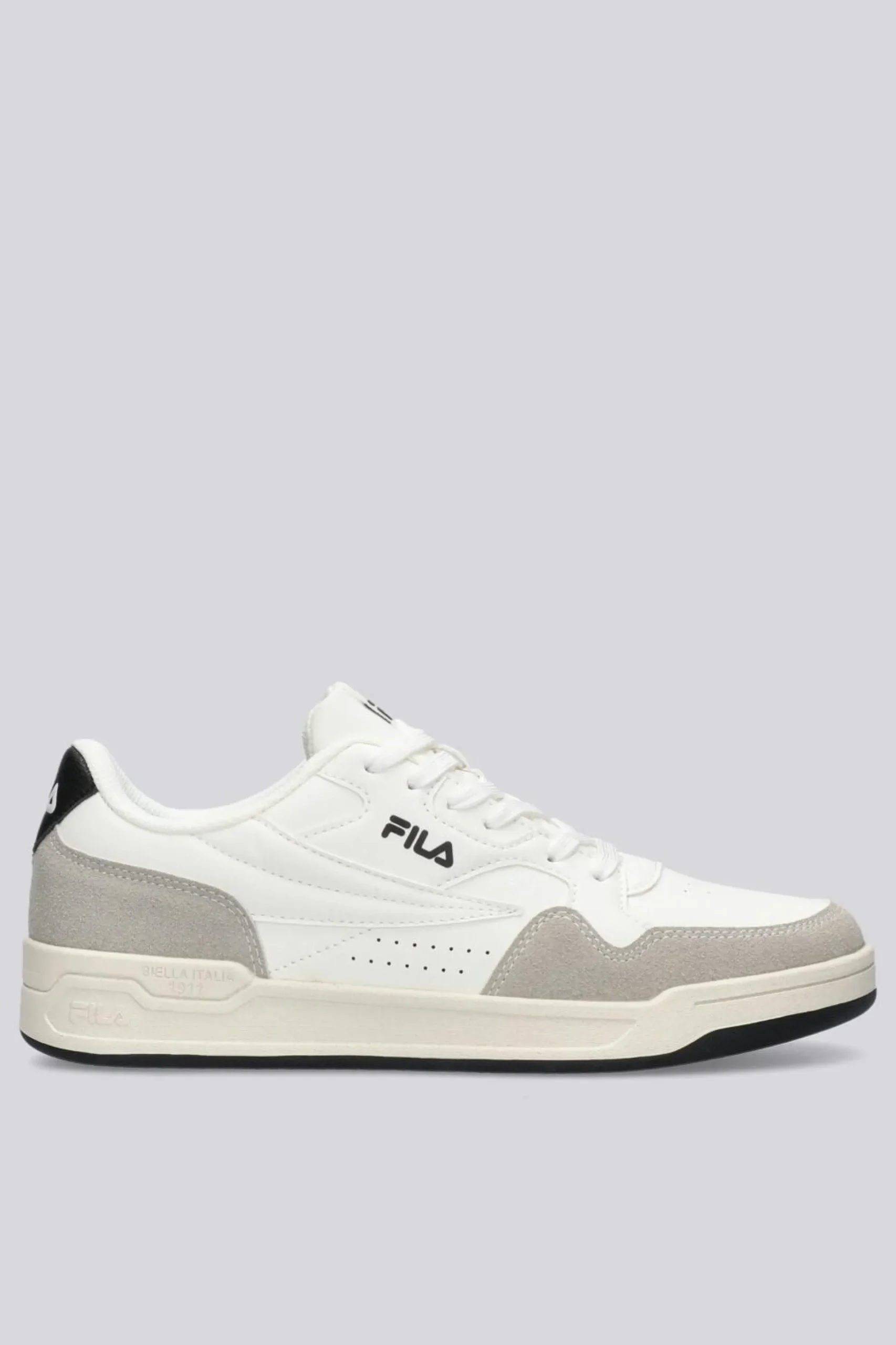 Fila Looking