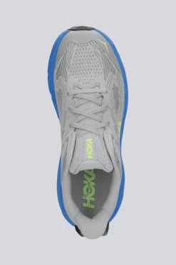 Hoka Challenger 8