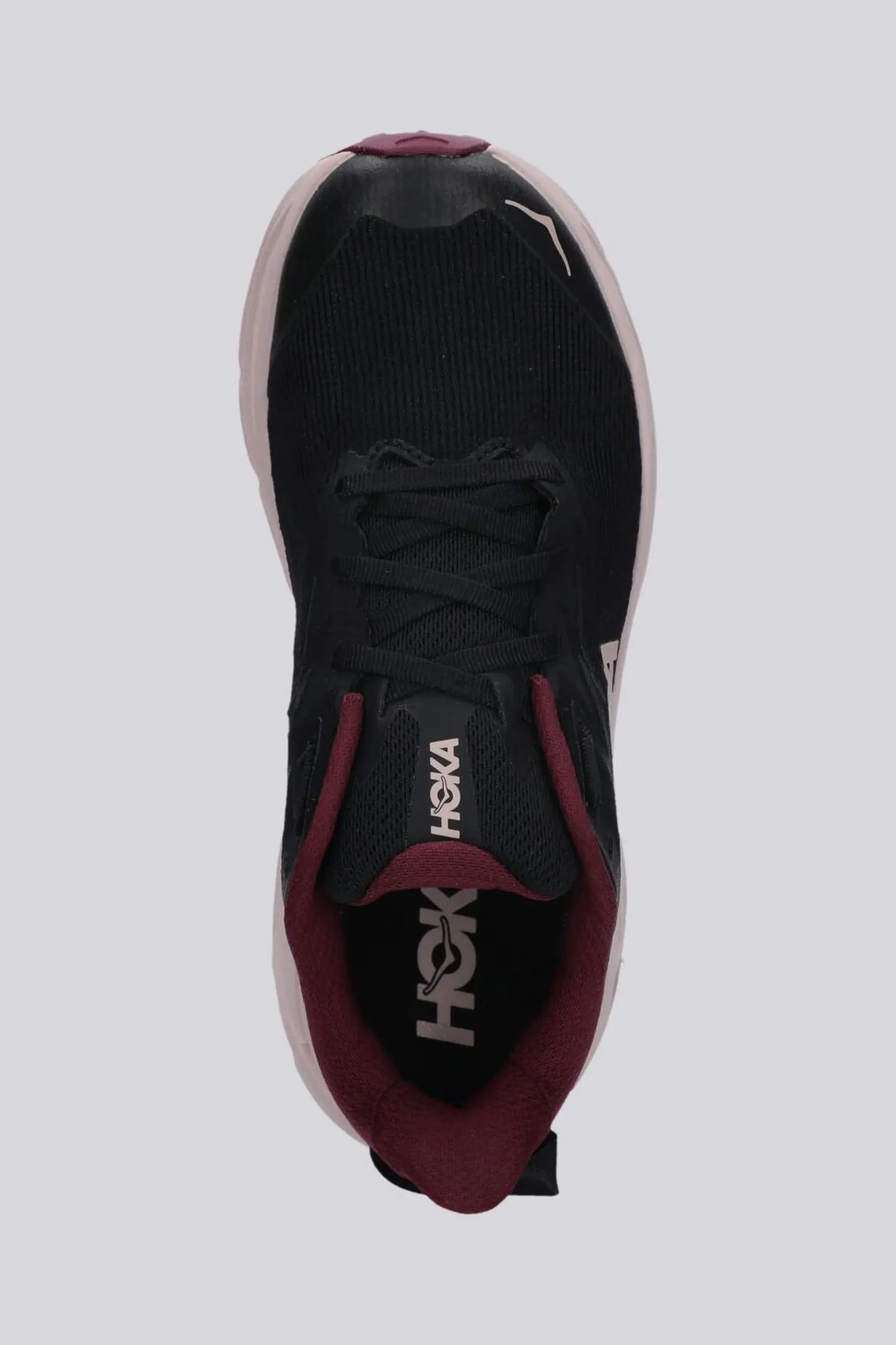 Hoka Challenger 8