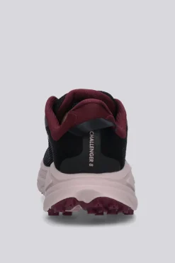 Hoka Challenger 8