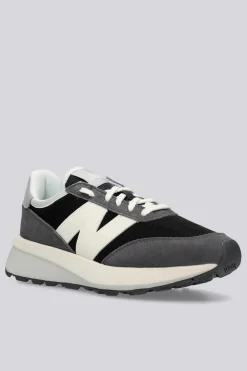 New Balance 373