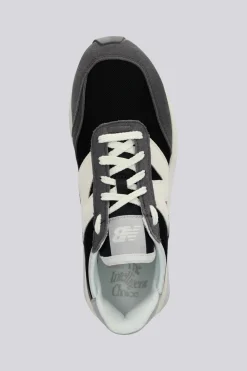 New Balance 373