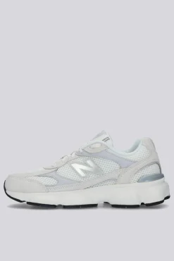 New Balance 603