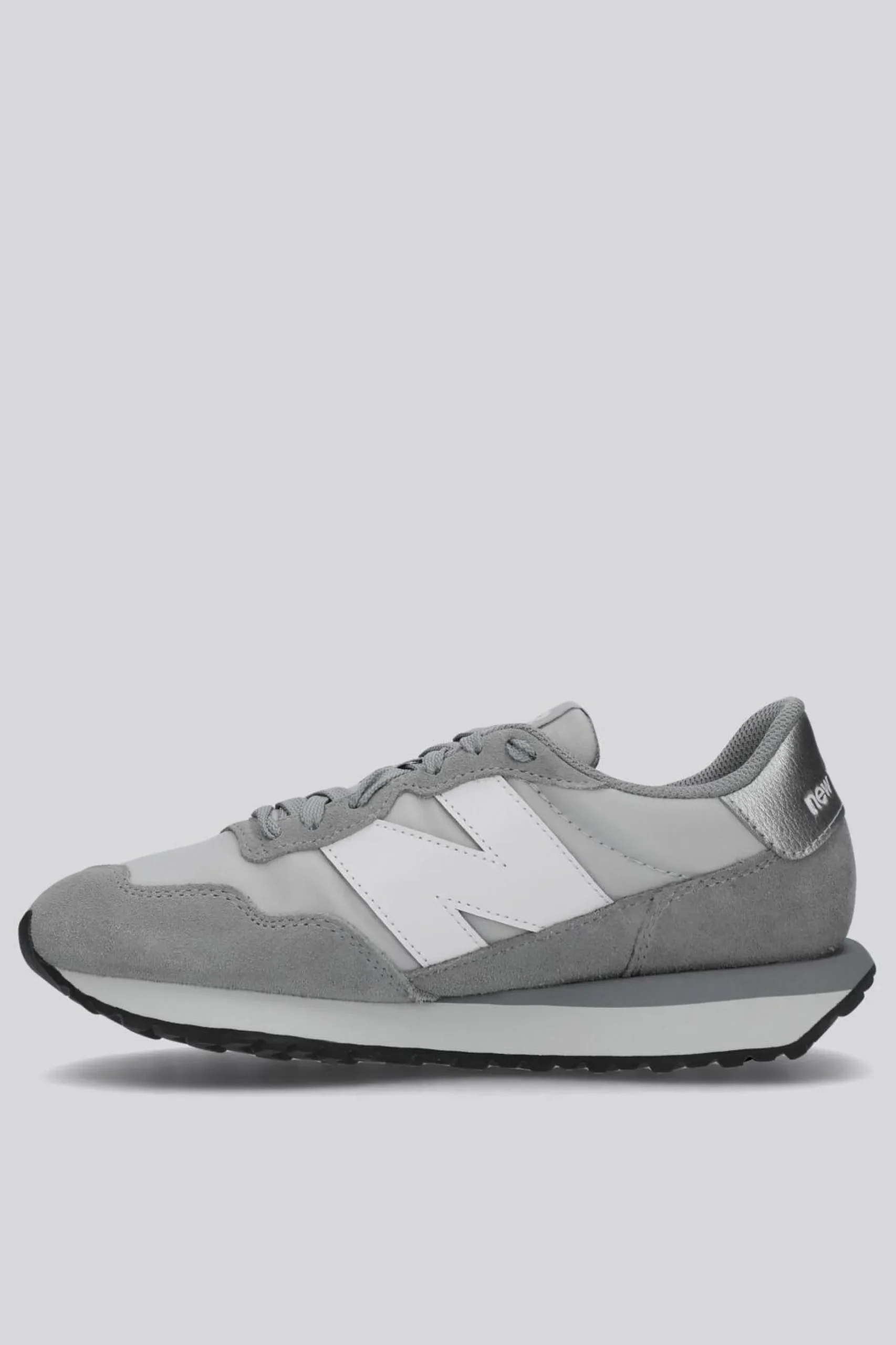 New Balance 237