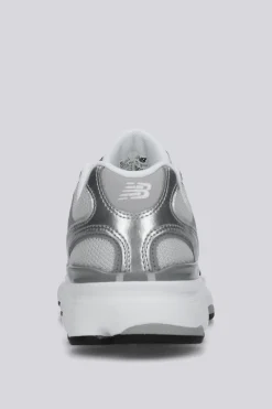 New Balance 603
