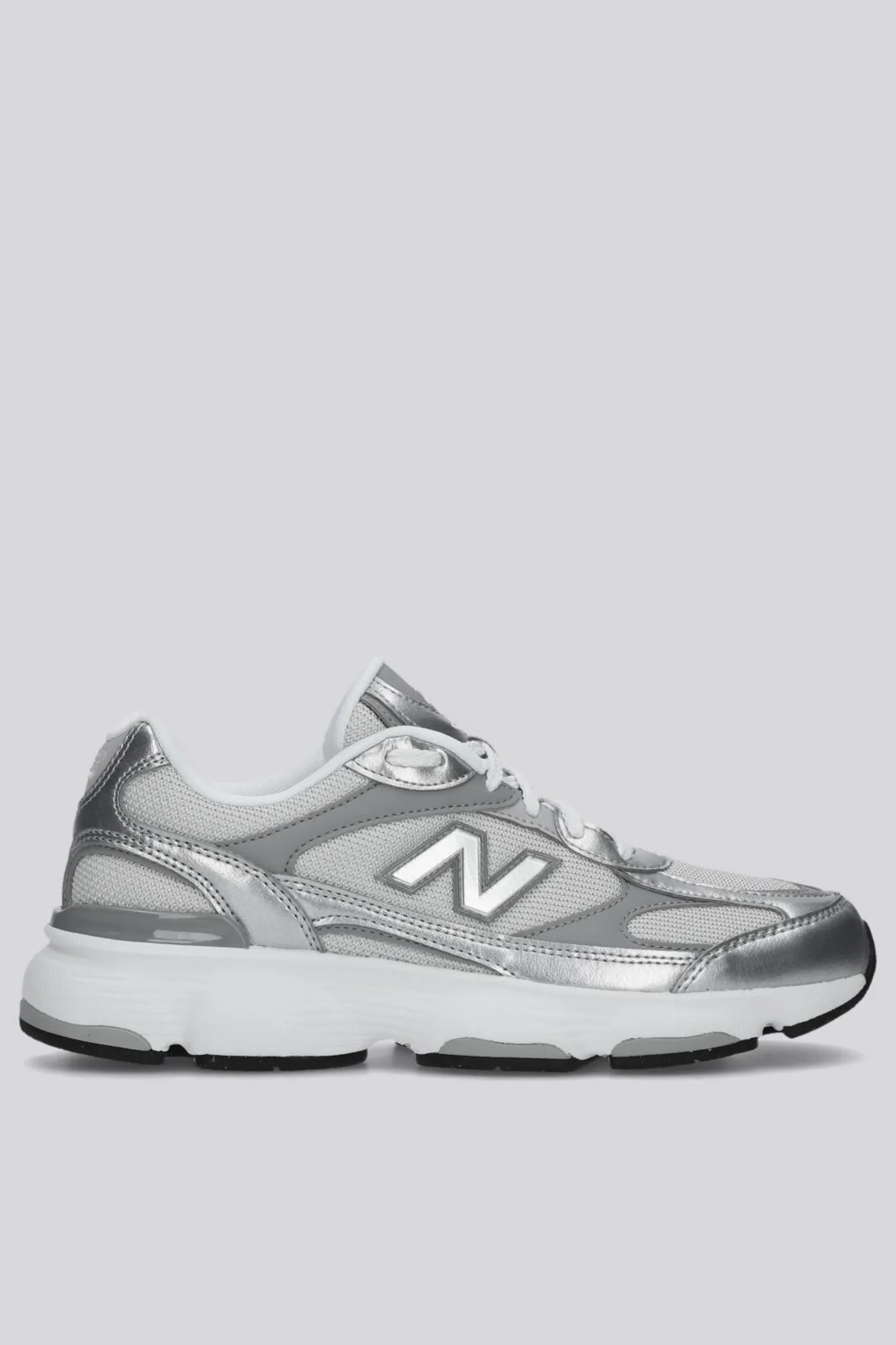 New Balance 603