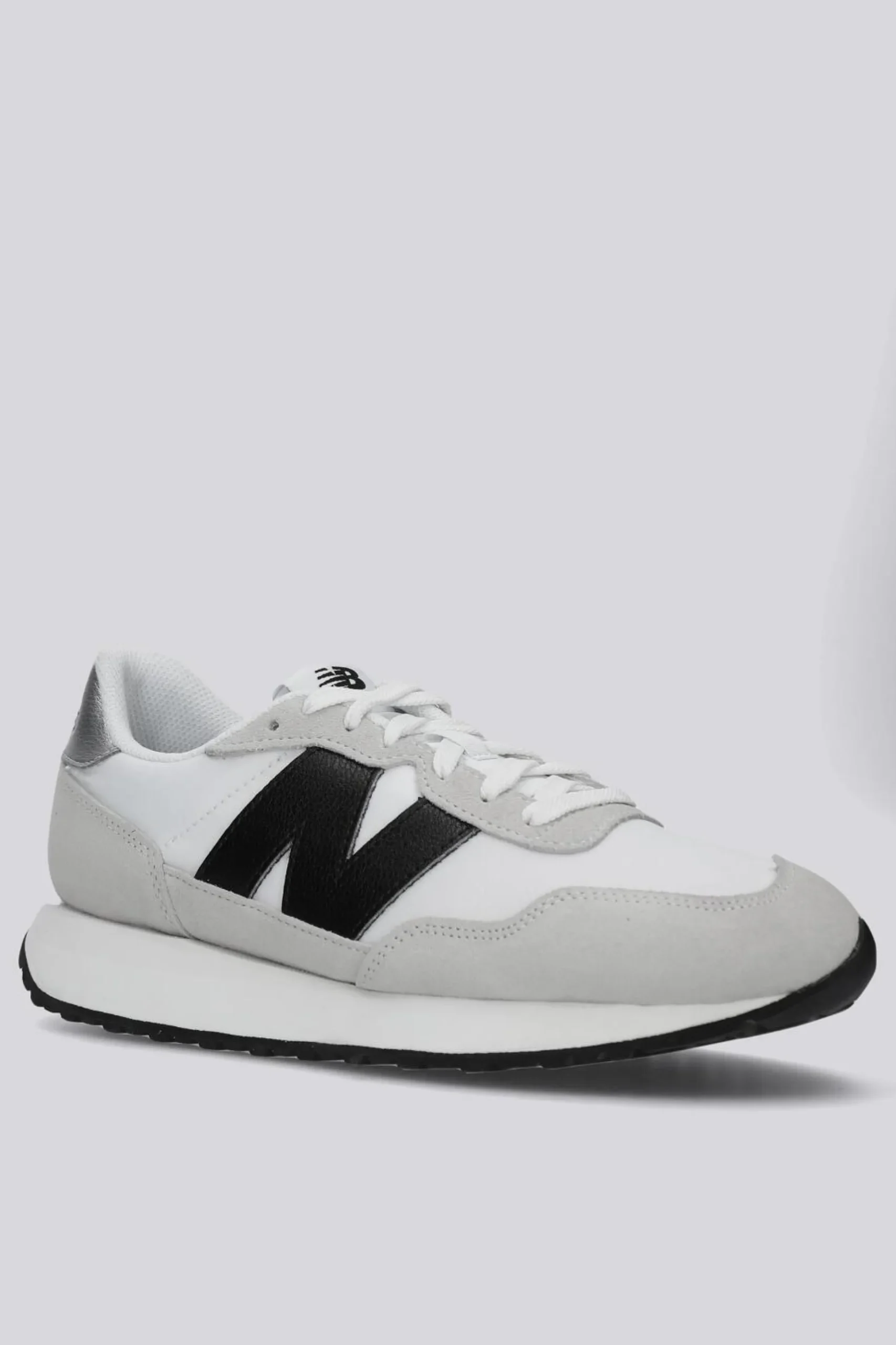 New Balance 237