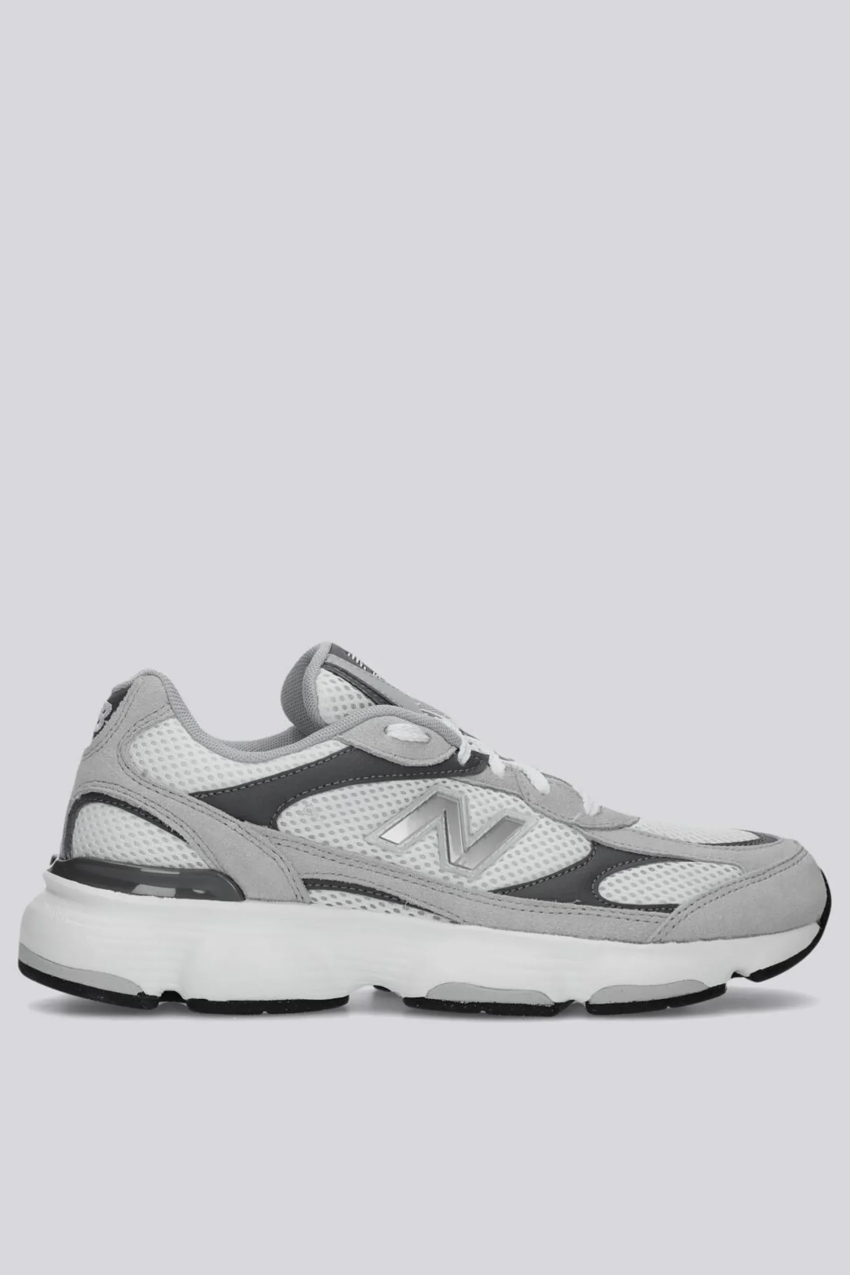 New Balance 603