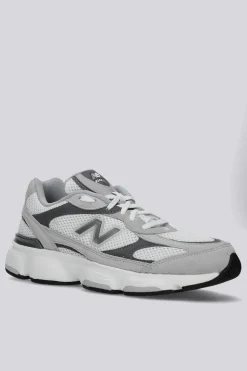 New Balance 603