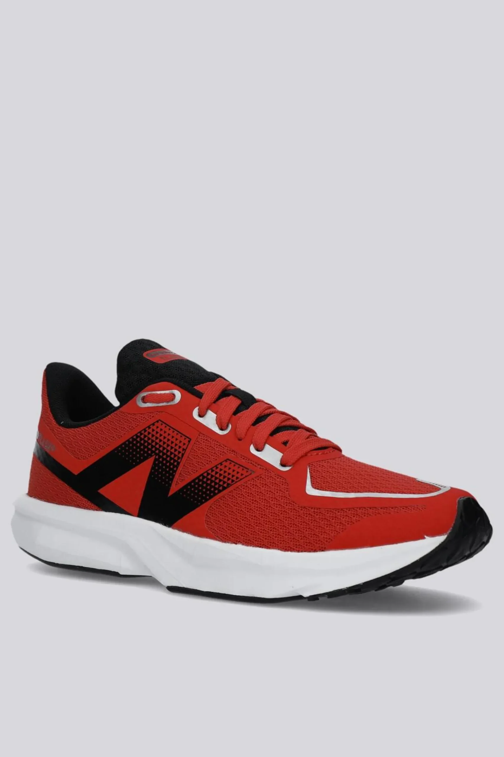 New Balance Dynasoft Flash