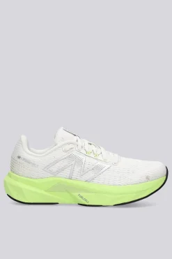 New Balance Propel V5