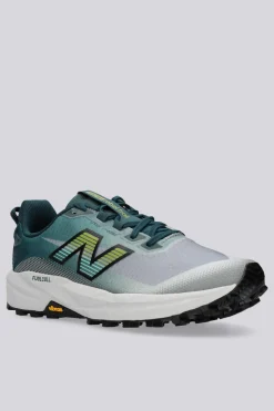 New Balance Rebel