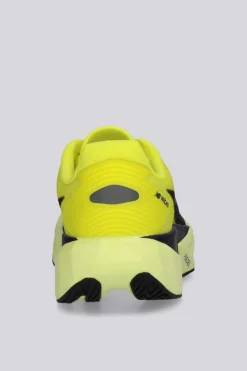 New Balance Rebel V5