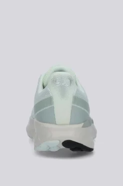 New Balance 520 V9