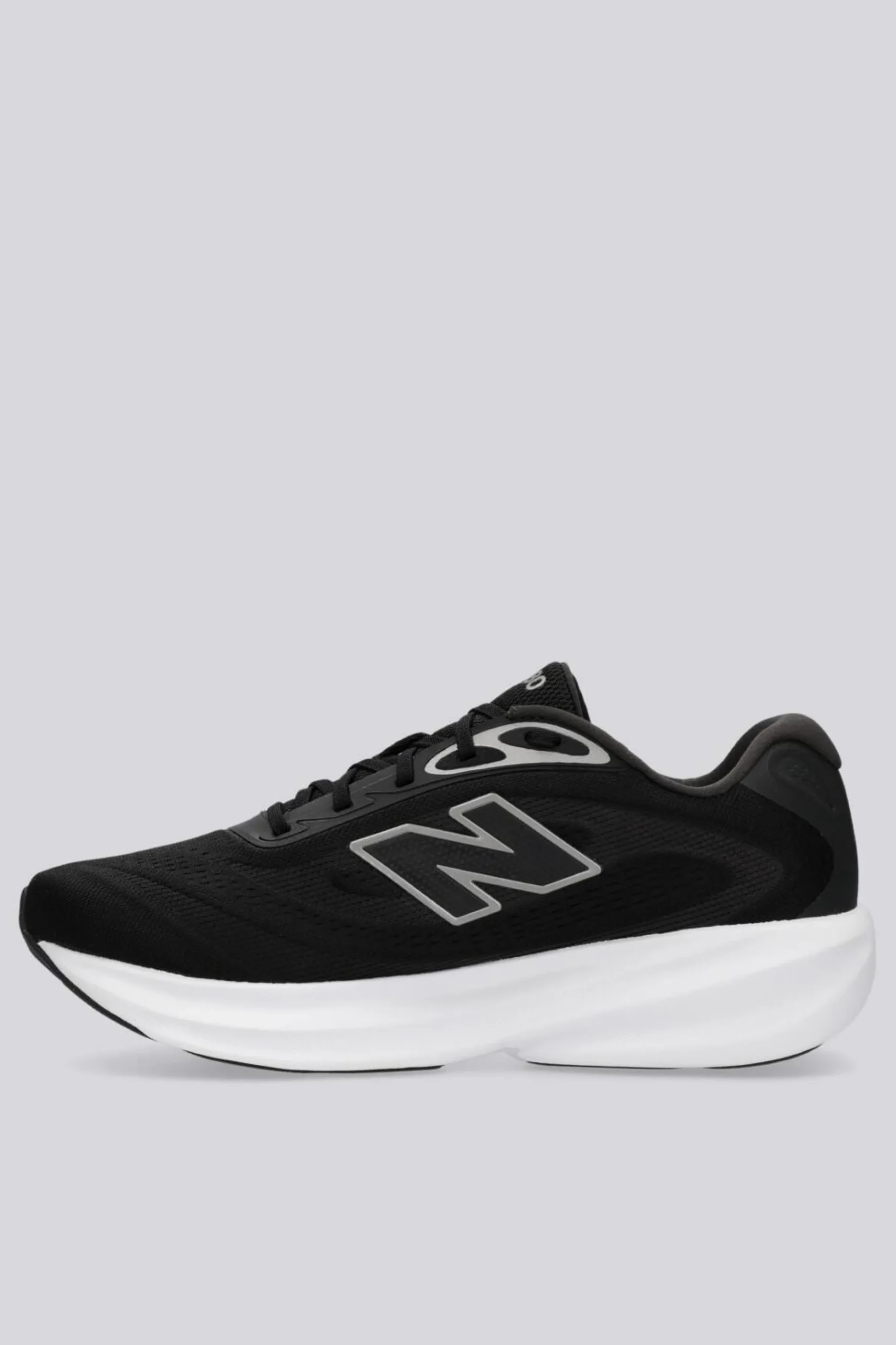 New Balance 680 V9