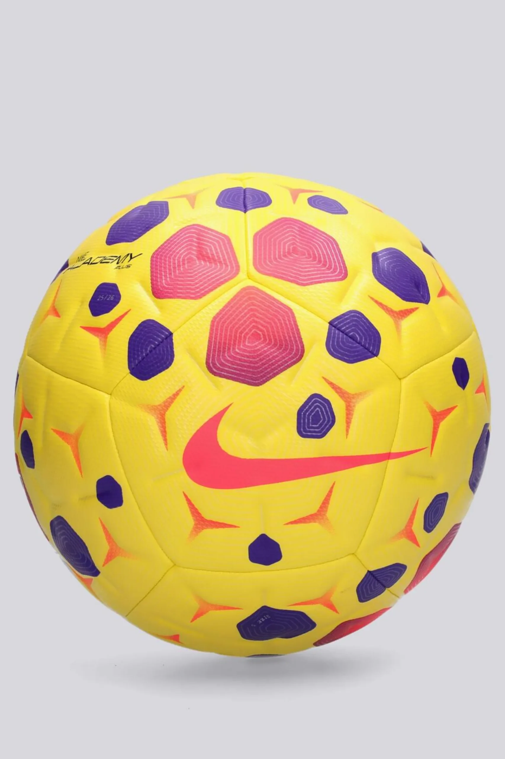 Nike Academy Plus