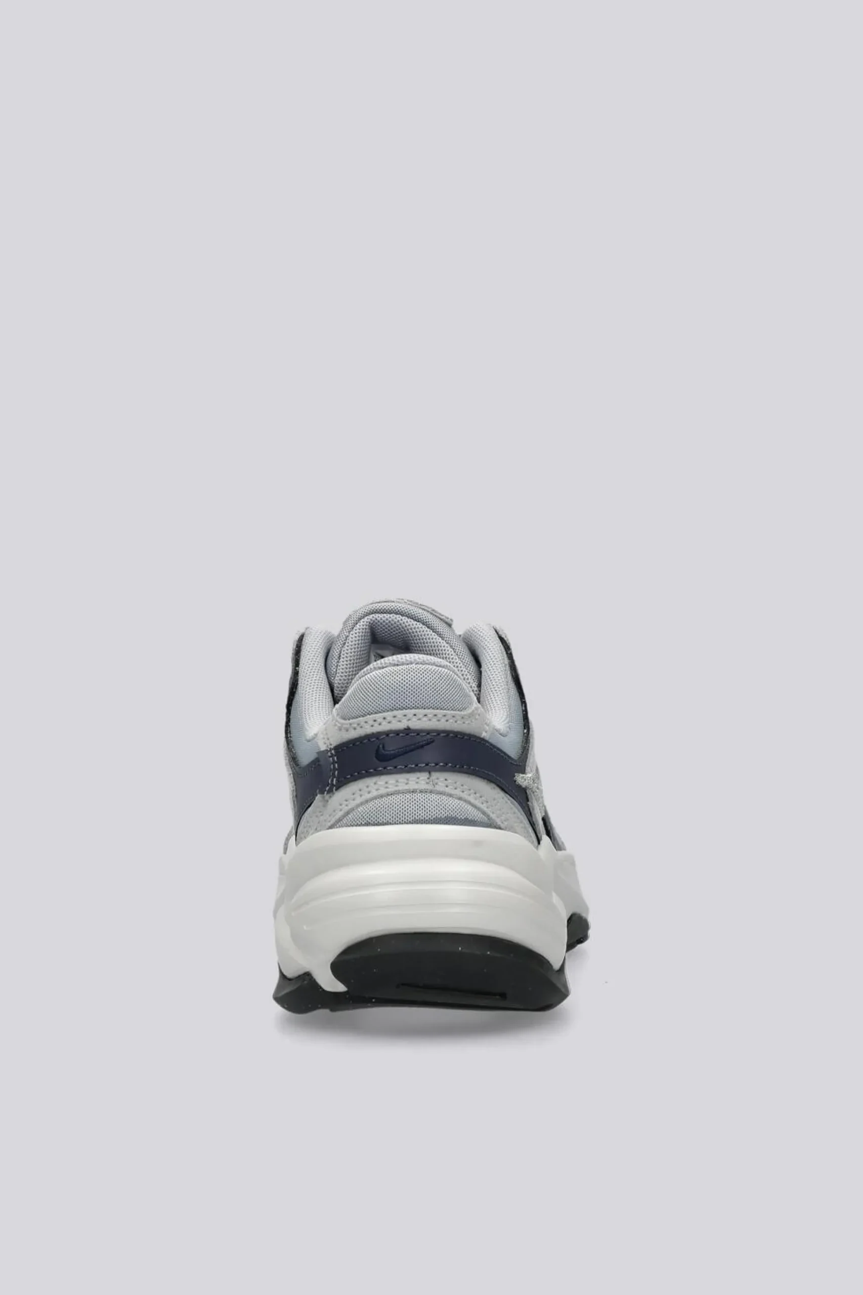 Nike Al8