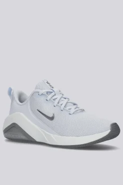 Nike Bella 7