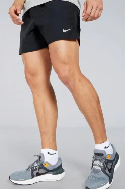 Nike Challenger