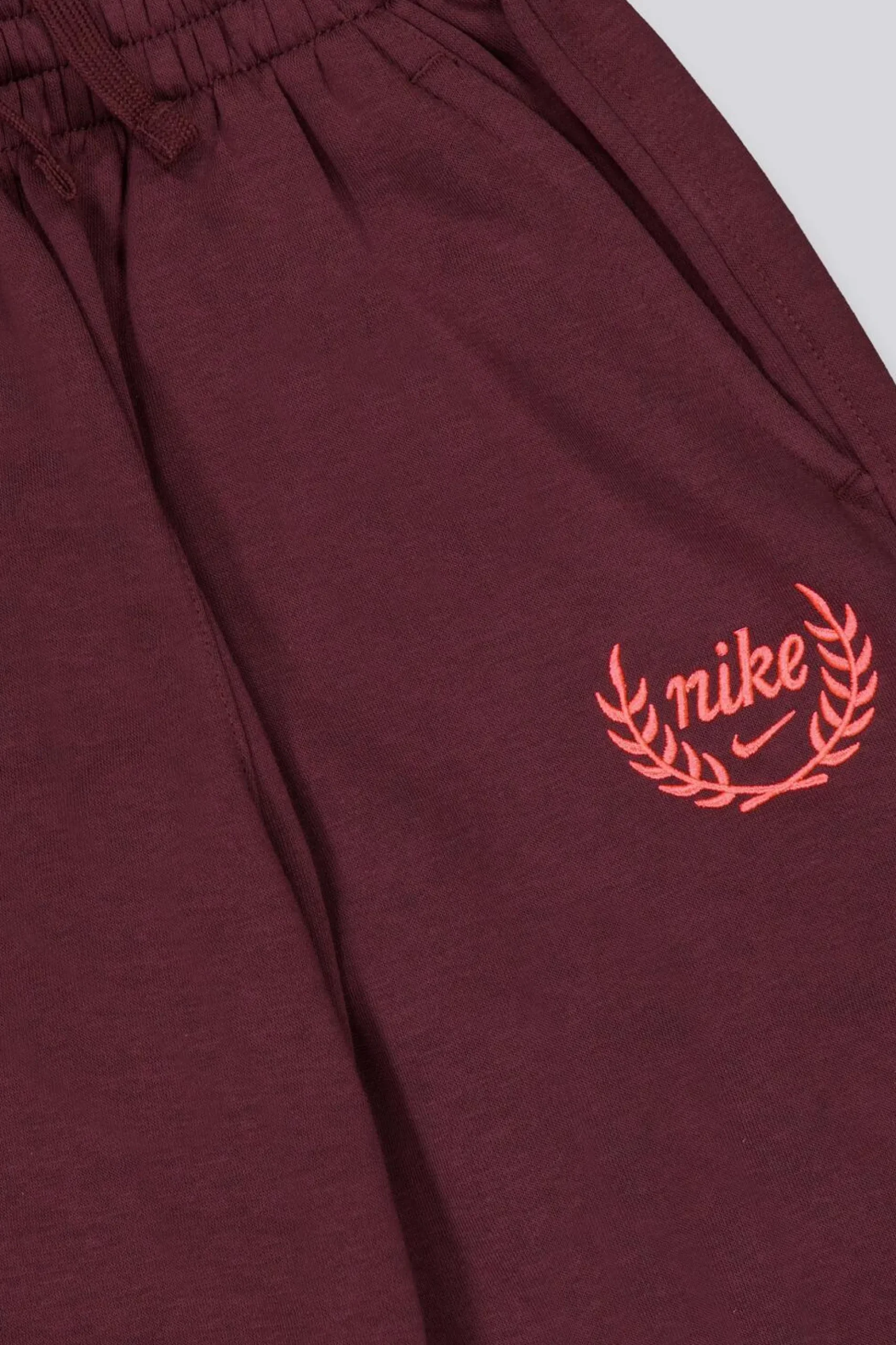 Nike Club