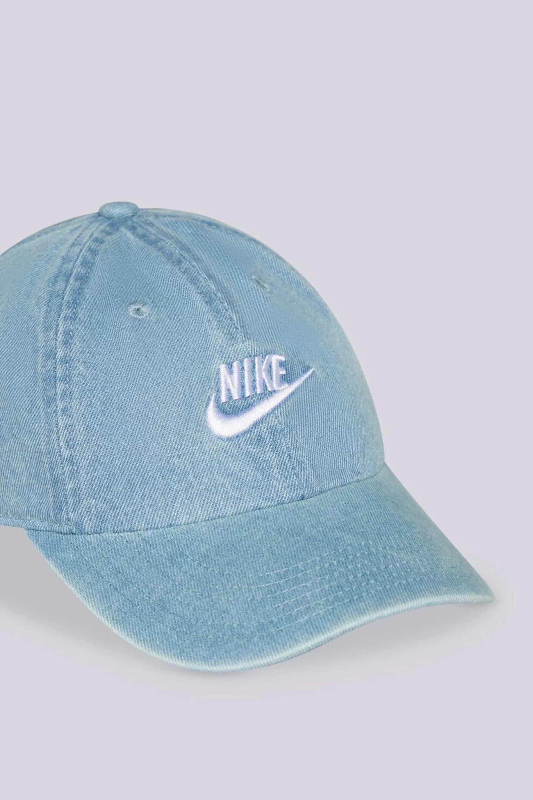 Nike Club