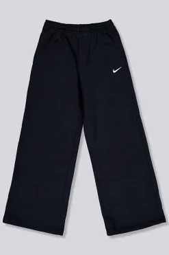 Nike Club