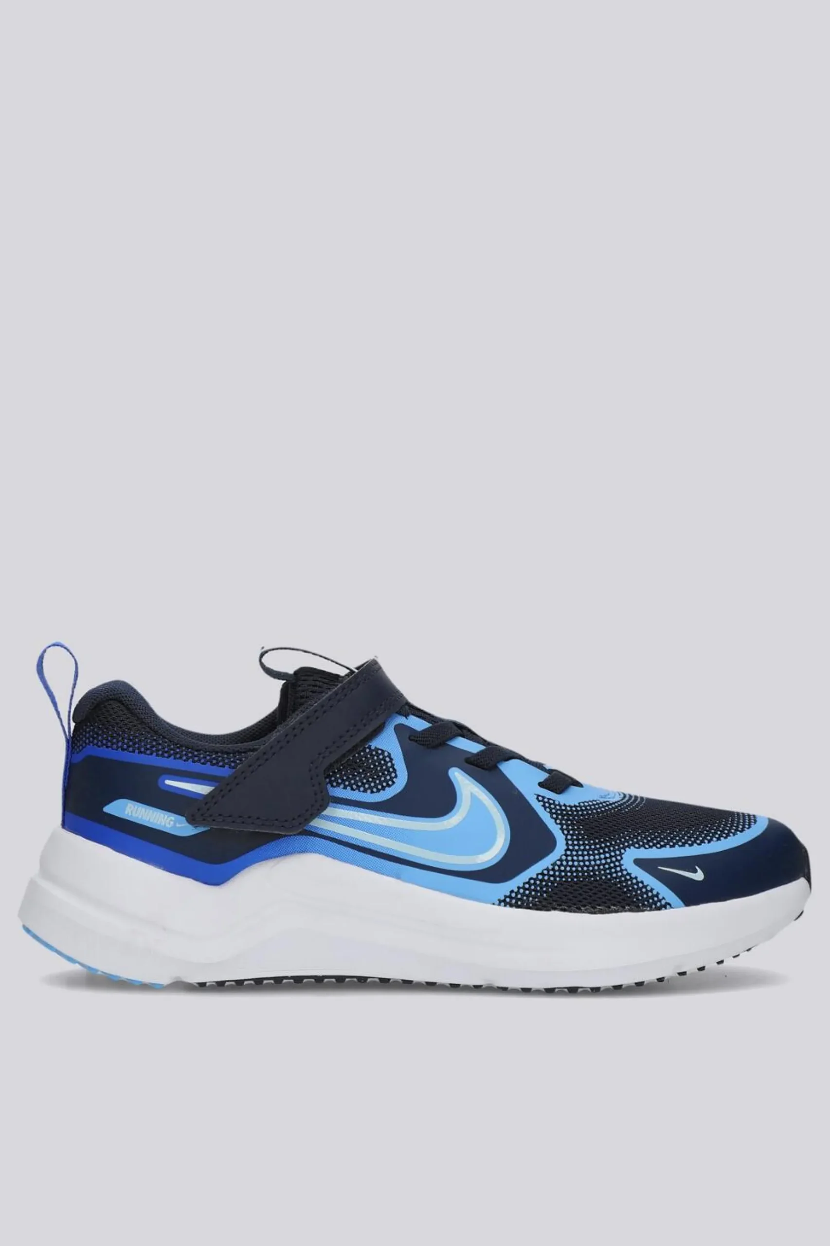 Nike Cosmic Runner