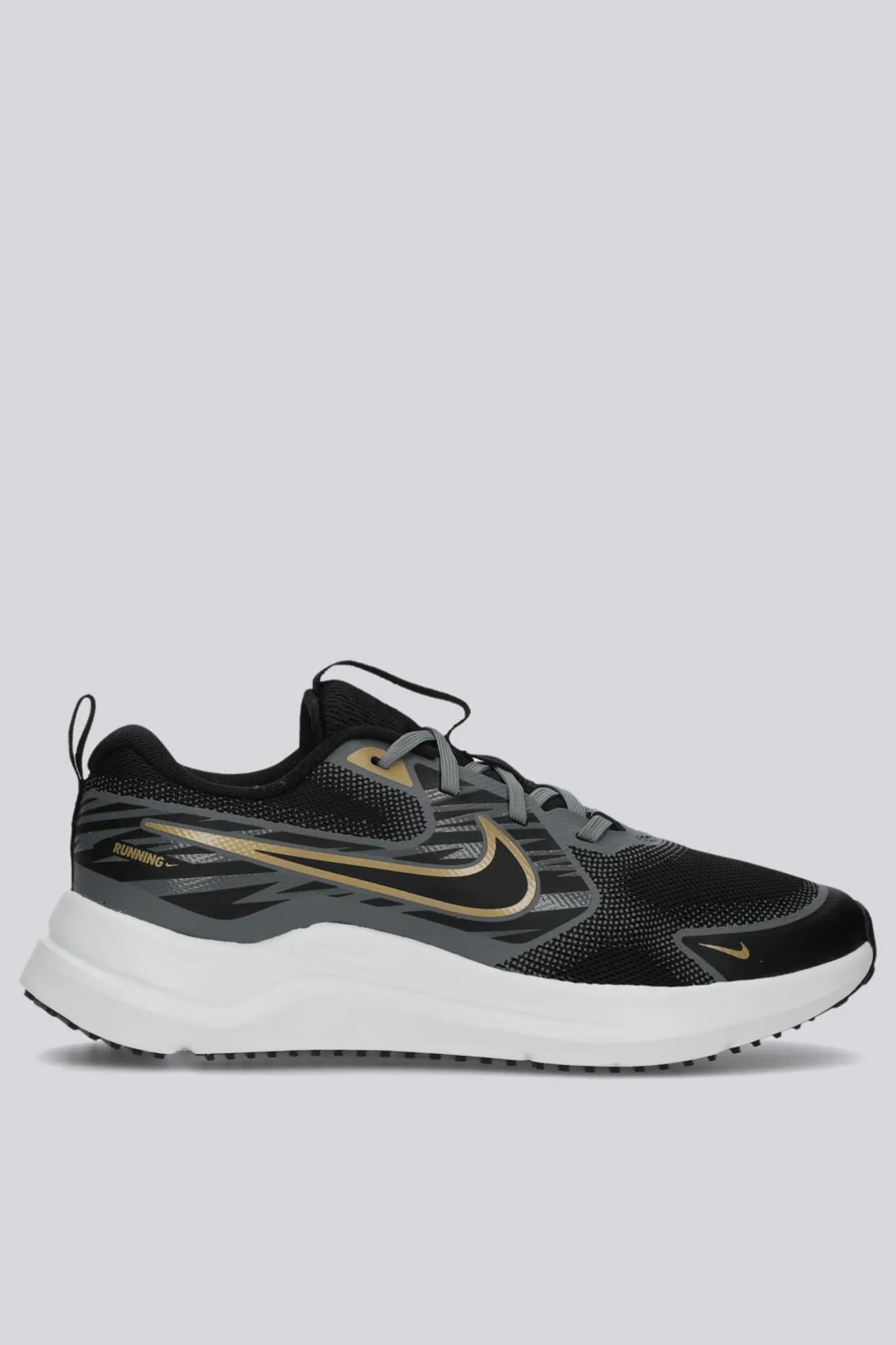 Nike Cosmic Runner