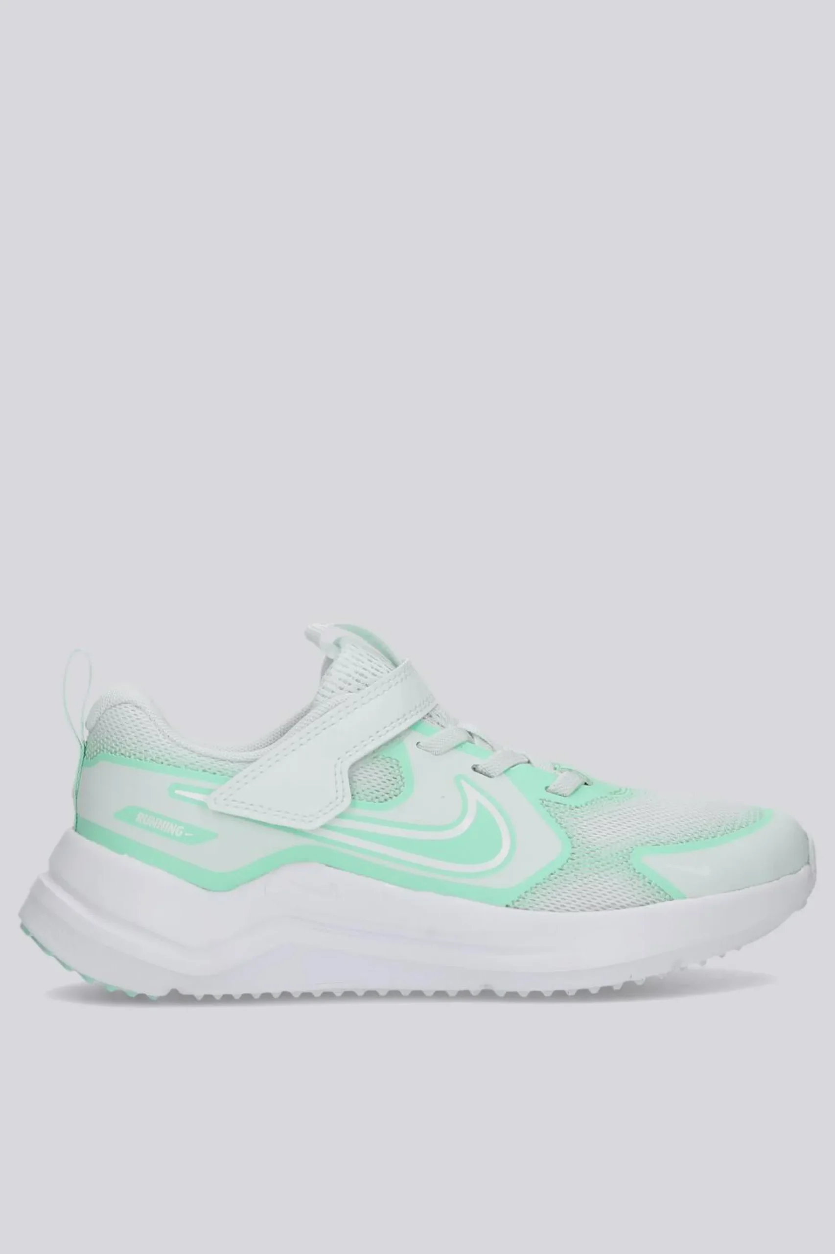 Nike Cosmic Runner