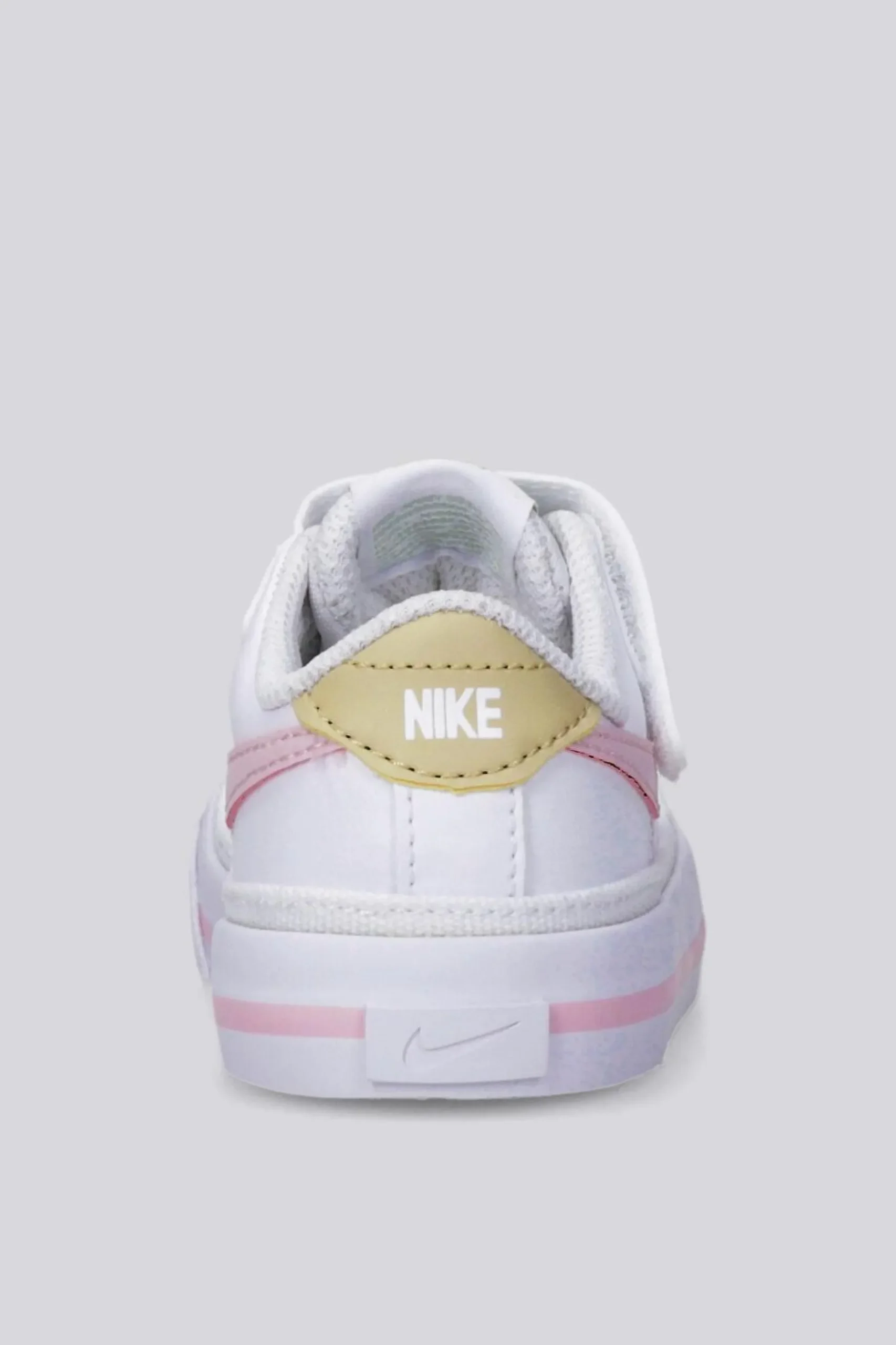 Nike Court Legacy