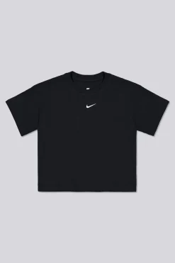 Nike Essential