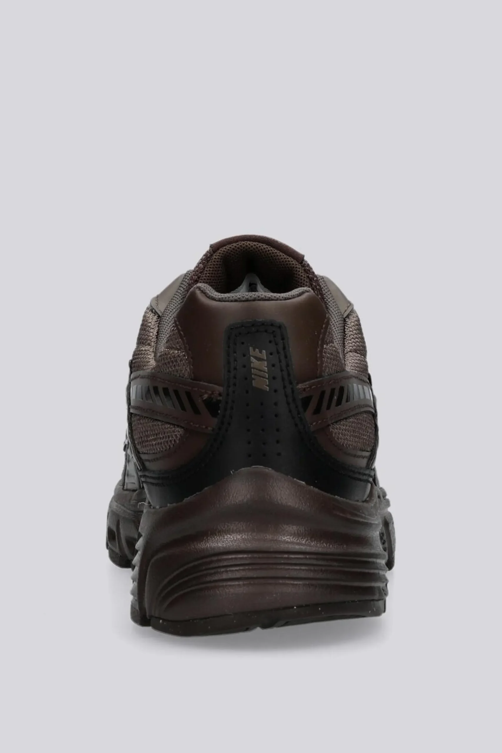 Nike Initiator