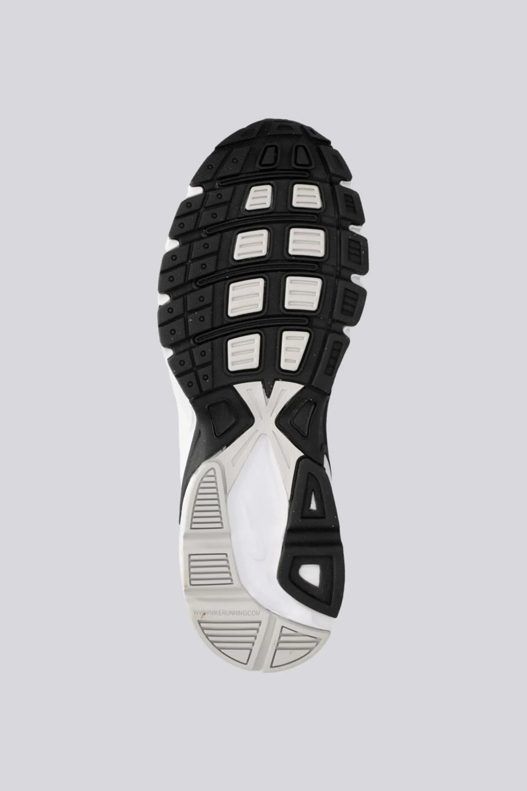 Nike Initiator