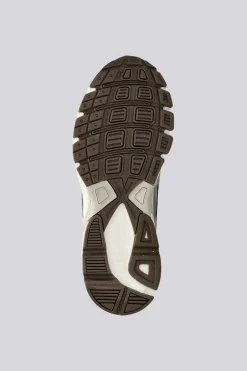 Nike Initiator