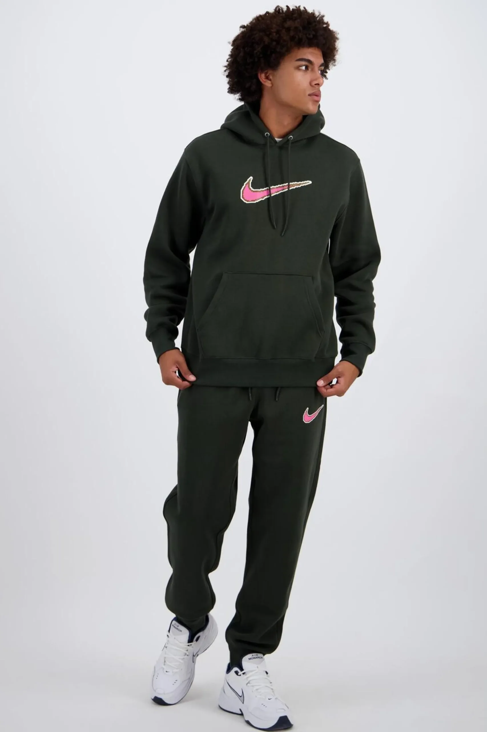 Nike Neo Swoosh