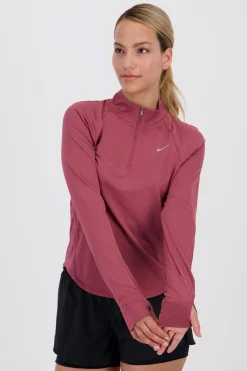 Nike Performance